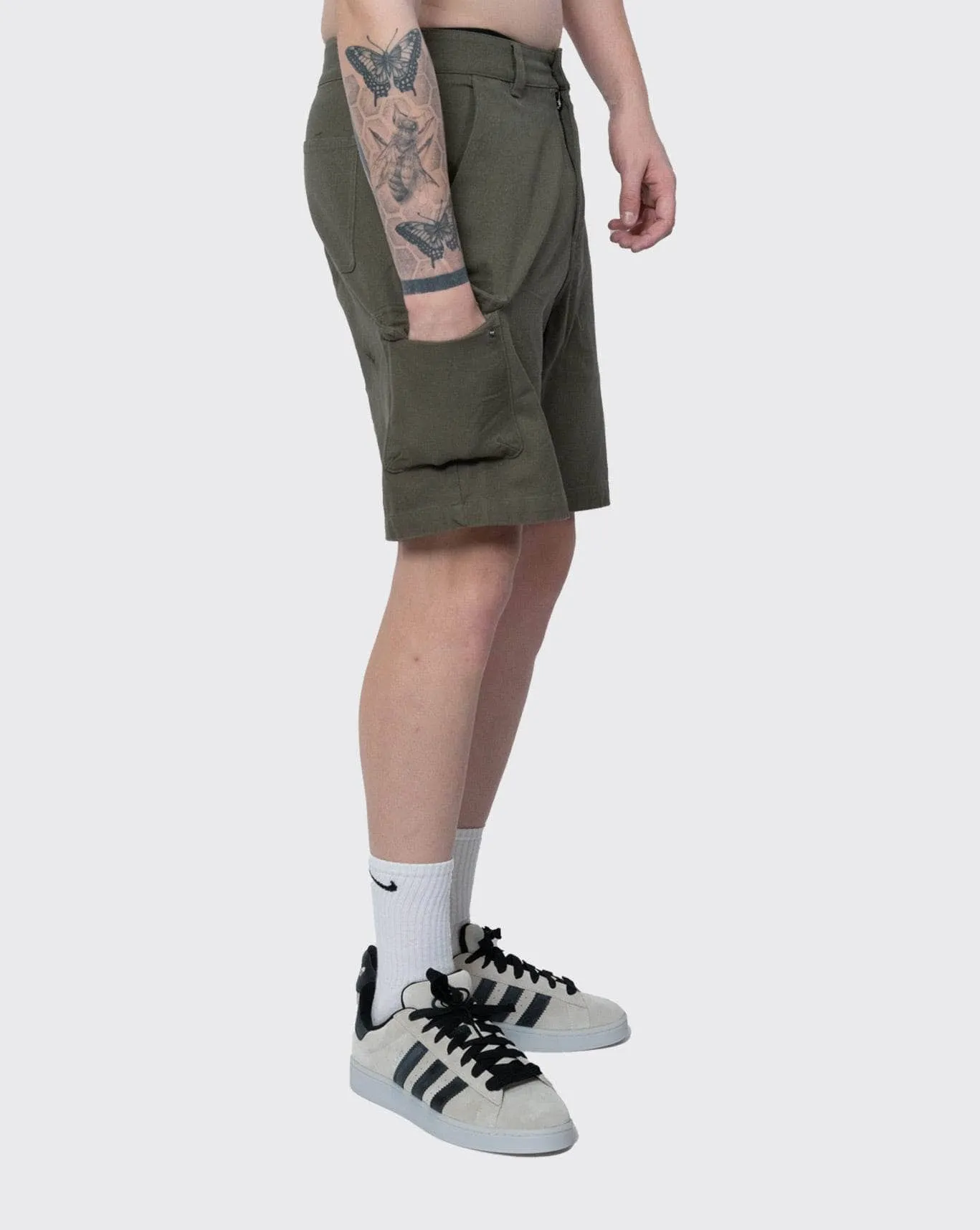 New Era Cargo Short - Shop now for the latest cargo shorts with New Era