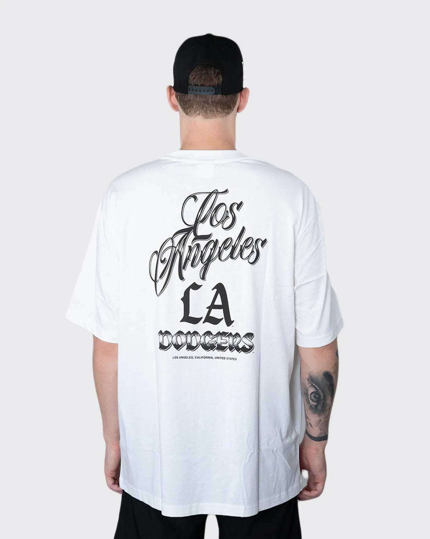 new era los angeles dodgers tee, oversized