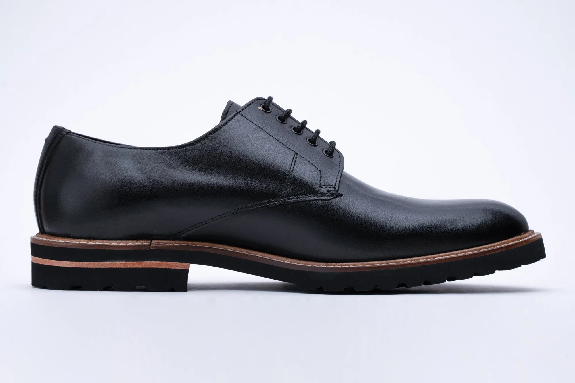 Vamp Derby - Black Plain: Result - Vamp Derby shoes in plain black